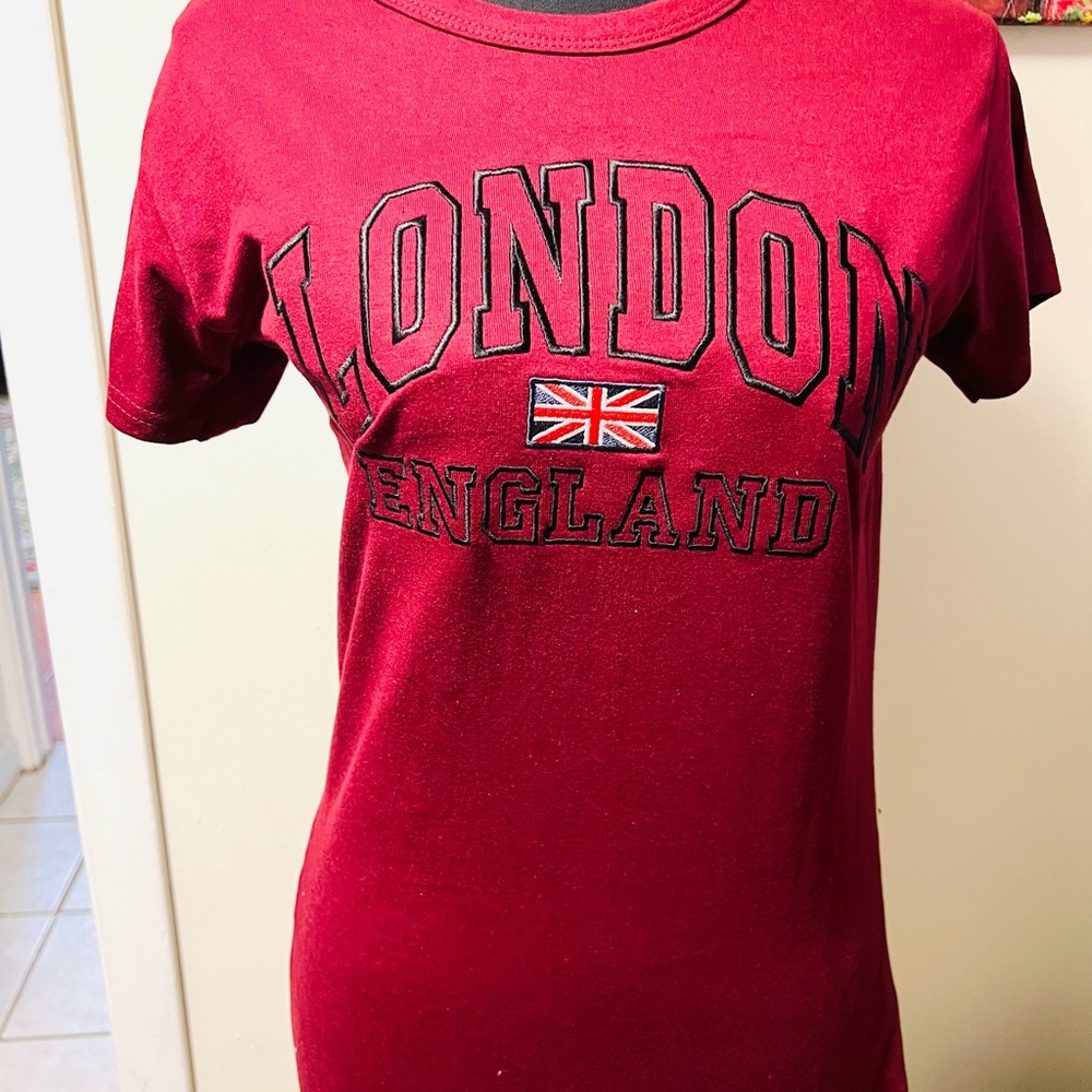 LONDONJEAN Red Skirt